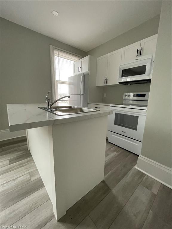 59 Sheridan Street Property Photo 3