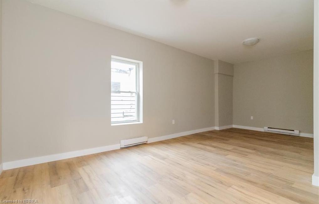 3-302 Colborne Street Property Photo 4