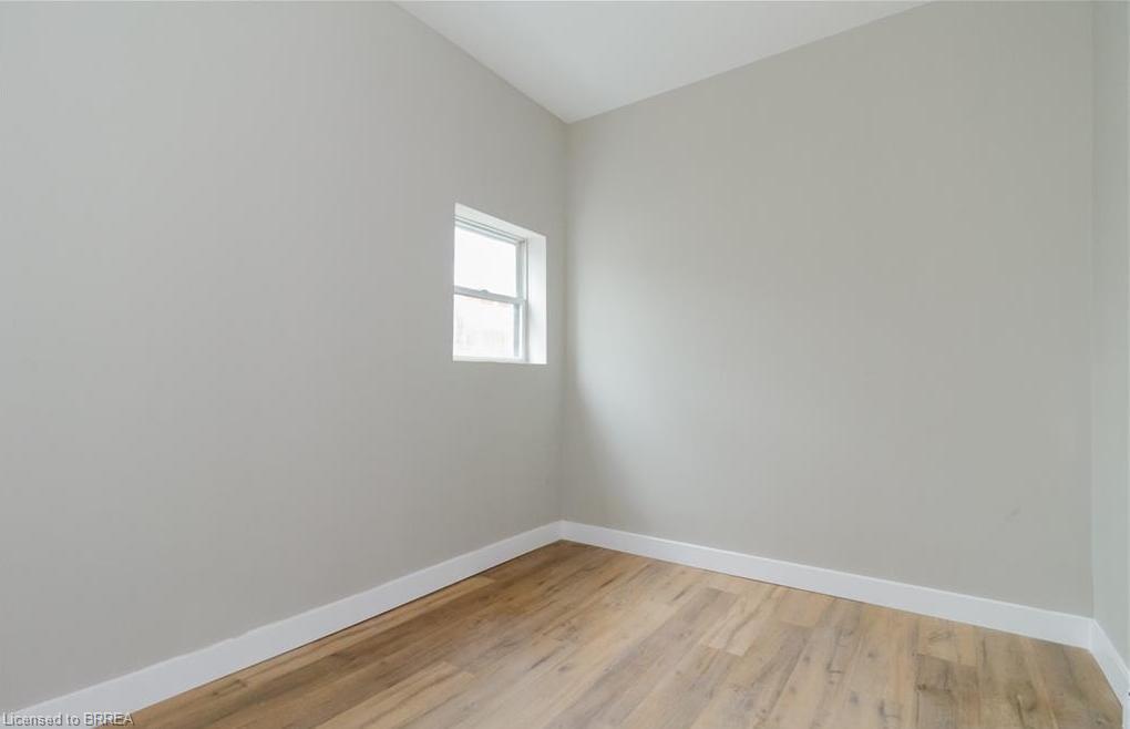 3-302 Colborne Street Property Photo 12