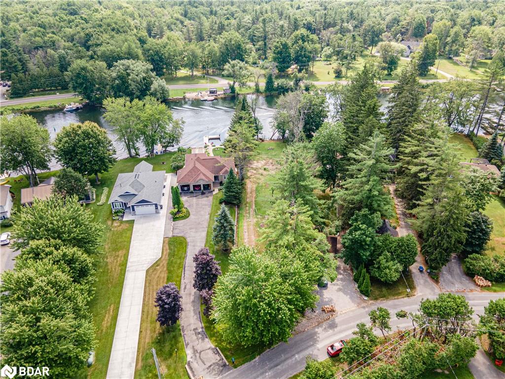 1705 Peninsula Pt Road Property Photo