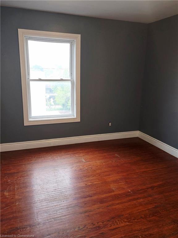 15 Shade Street Property Photo 10