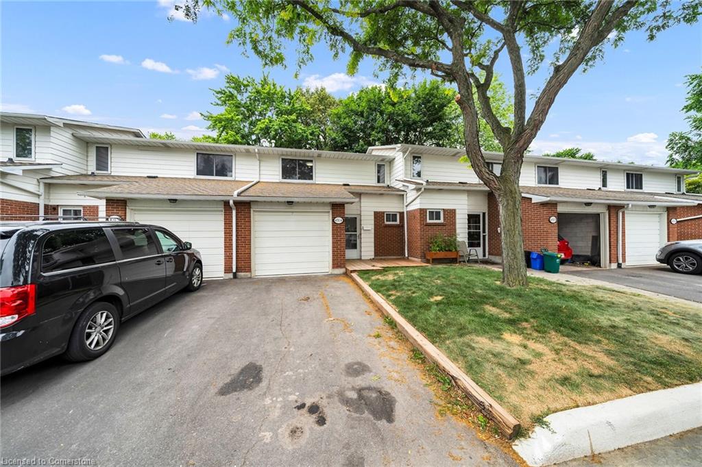 4-451 Woodview Road