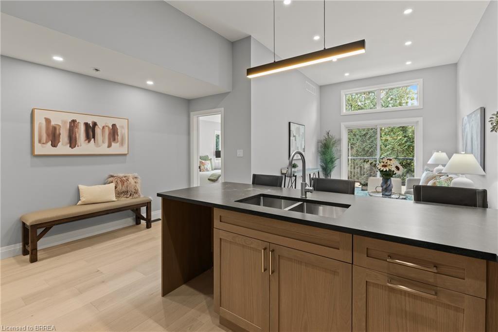 139 King Edward Street Property Photo 15