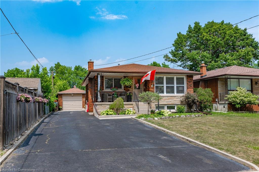 5 Embury Court Property Photo 2