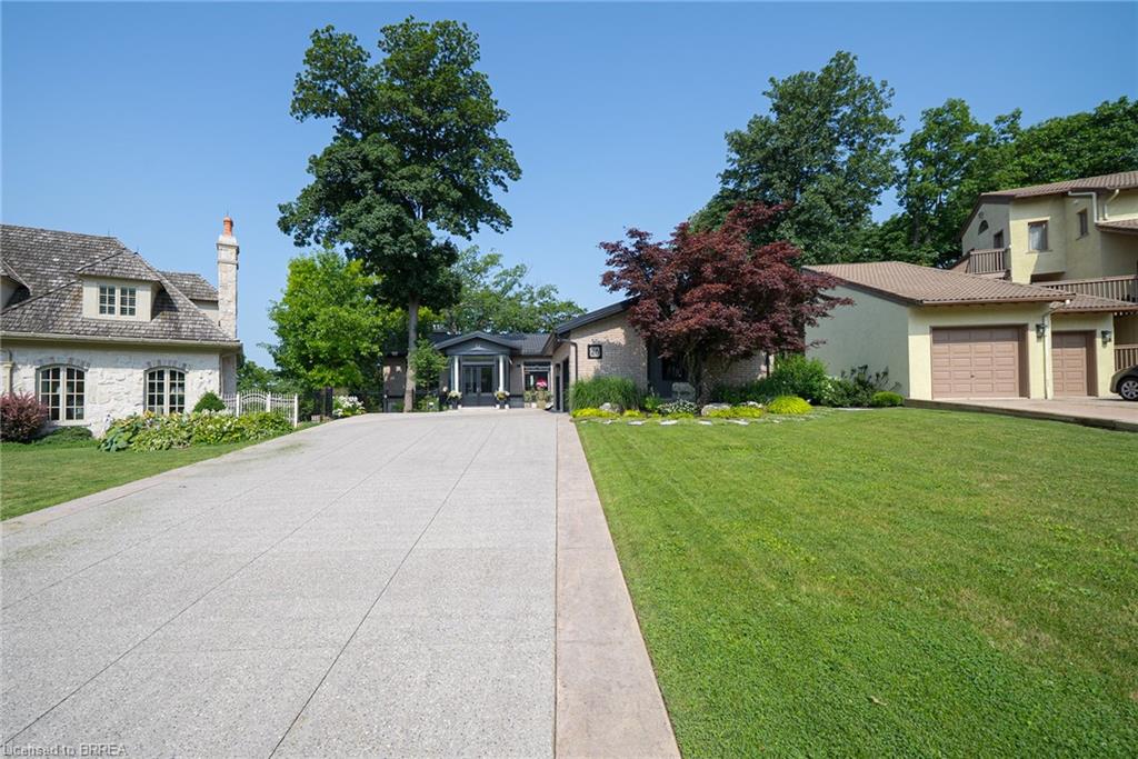 26 Scarfe Gardens Property Photo 1
