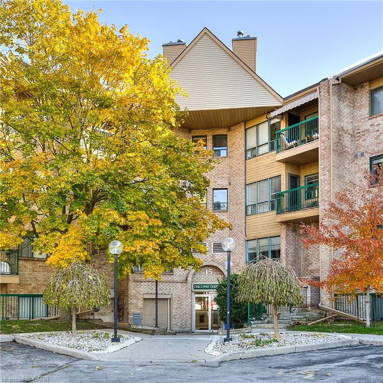 321-15 Hofstetter Avenue Property Photo 2