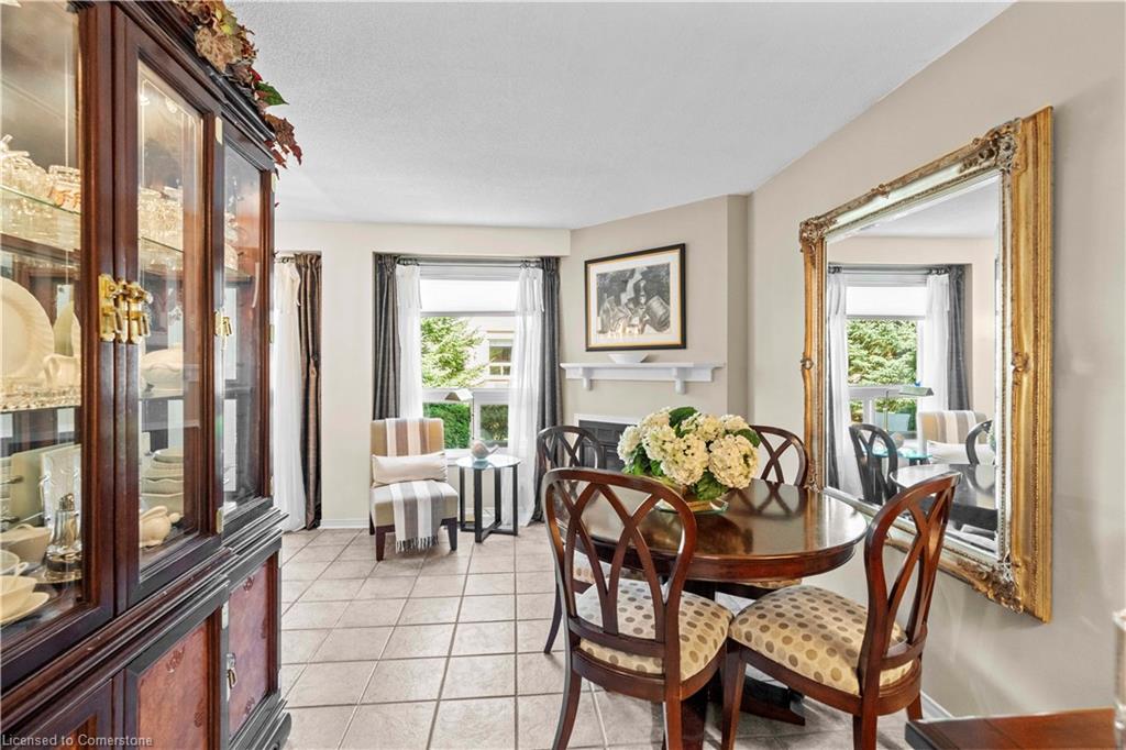 56-2272 Mowat Avenue Property Photo 11