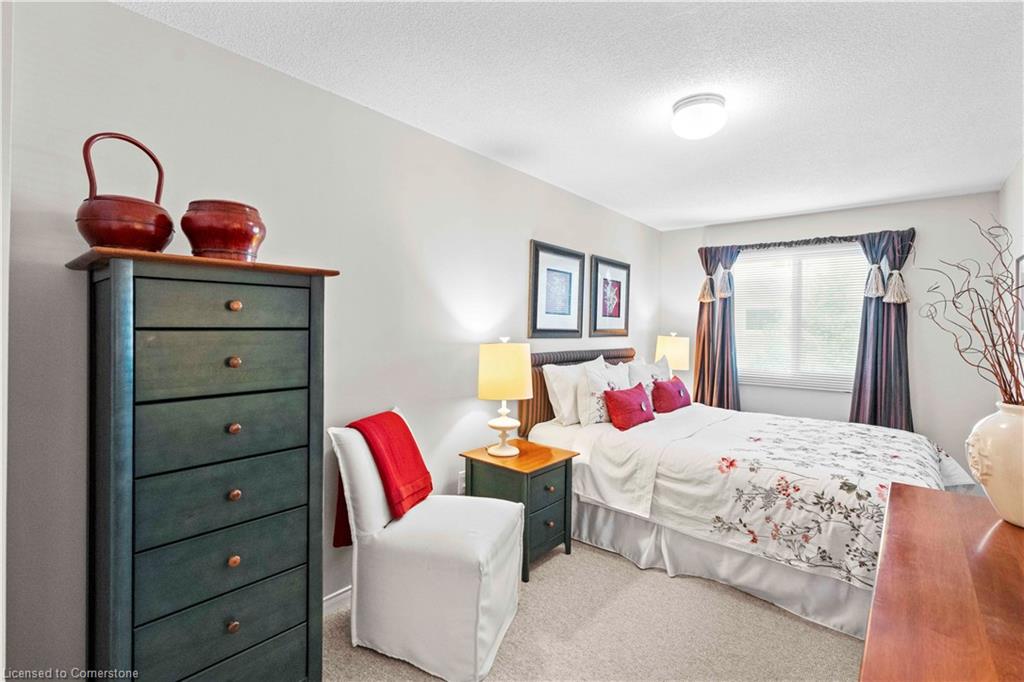 56-2272 Mowat Avenue Property Photo 16