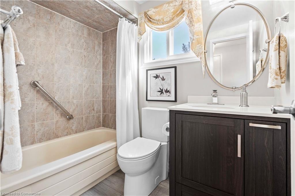 56-2272 Mowat Avenue Property Photo 19