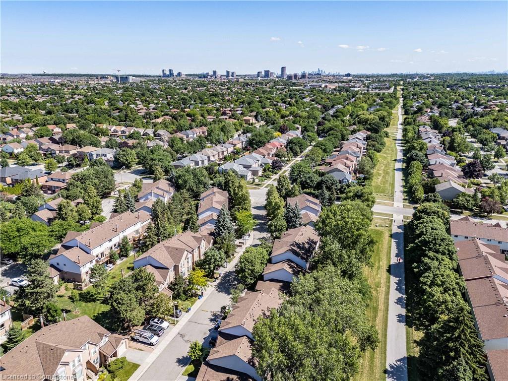 56-2272 Mowat Avenue Property Photo 31