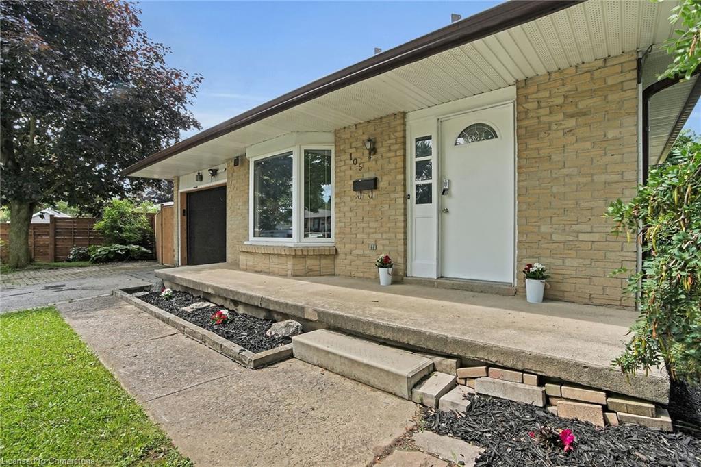 105 Fennell Crescent