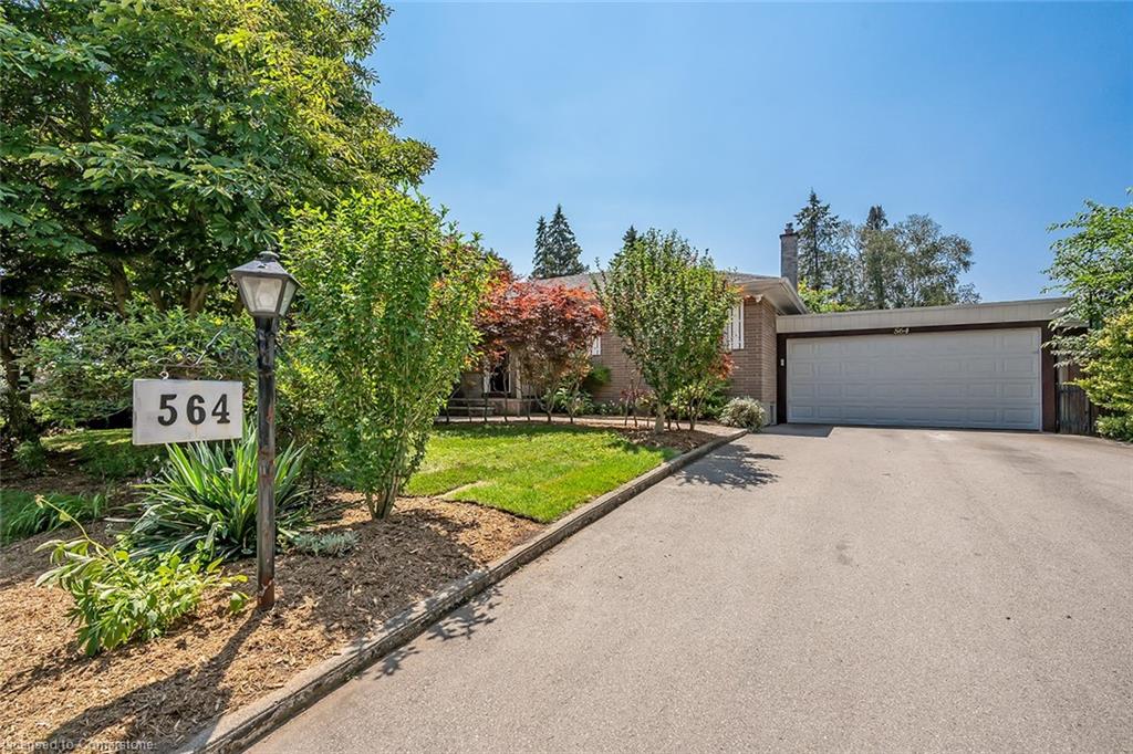 564 Maplehill Drive Property Photo 1