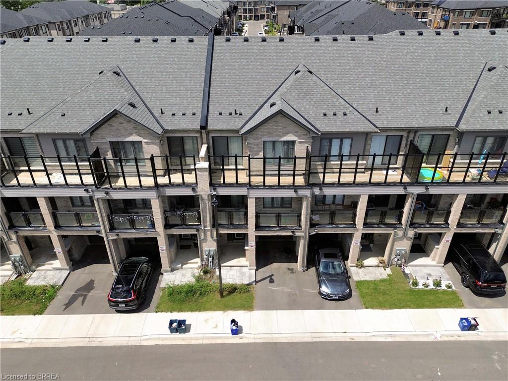 1105-585 Colborne Street Property Photo 2