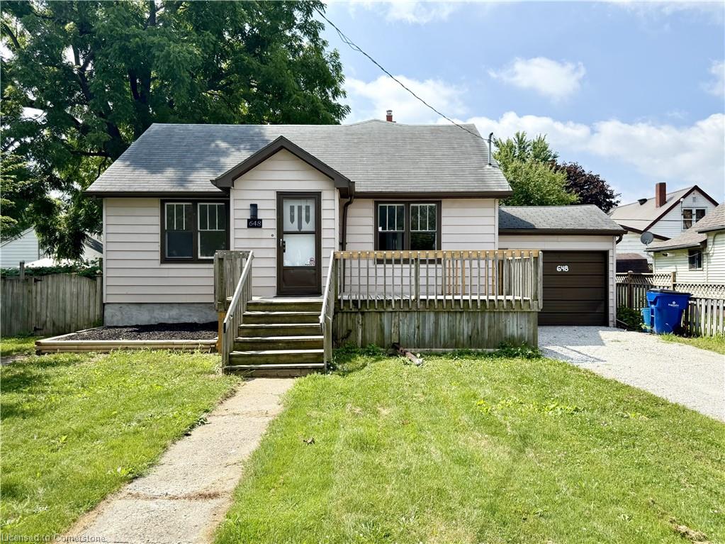 648 Wallace Street Property Photo 1