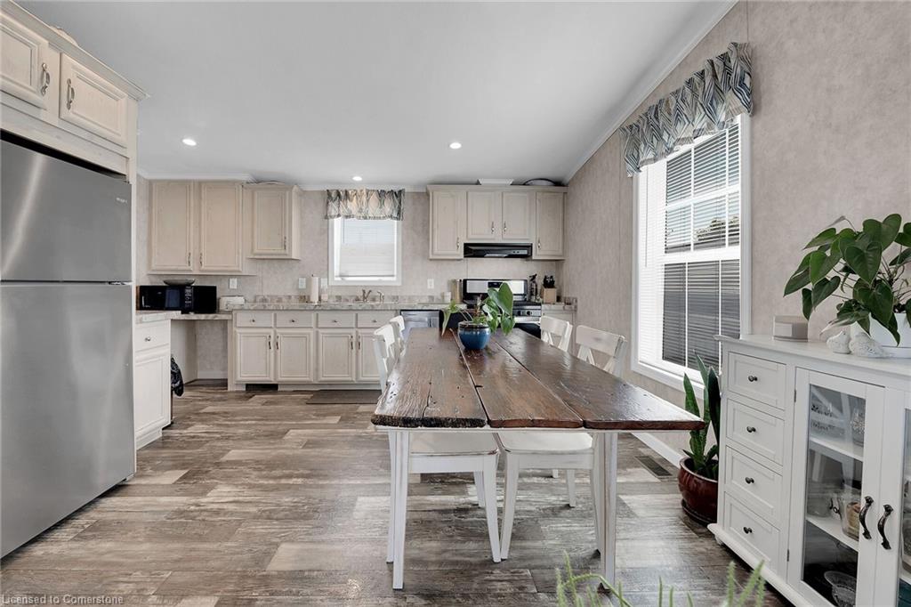 10 Marsh Cove Property Photo 3