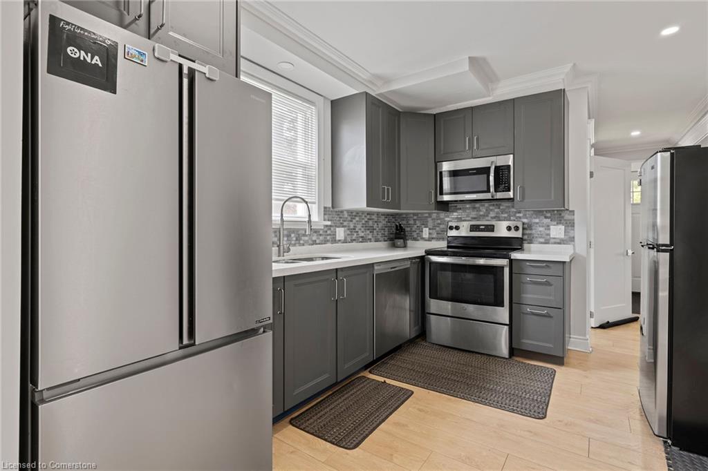 6568 Ralph Avenue Property Photo 12