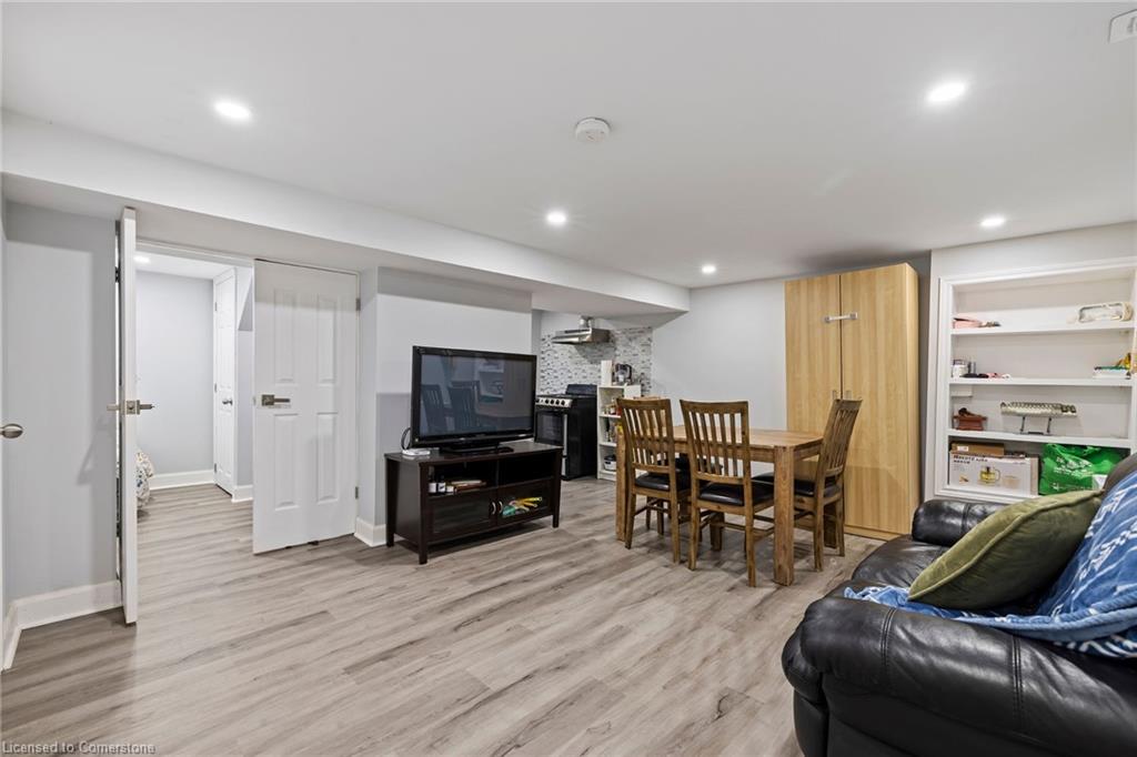 6568 Ralph Avenue Property Photo 13