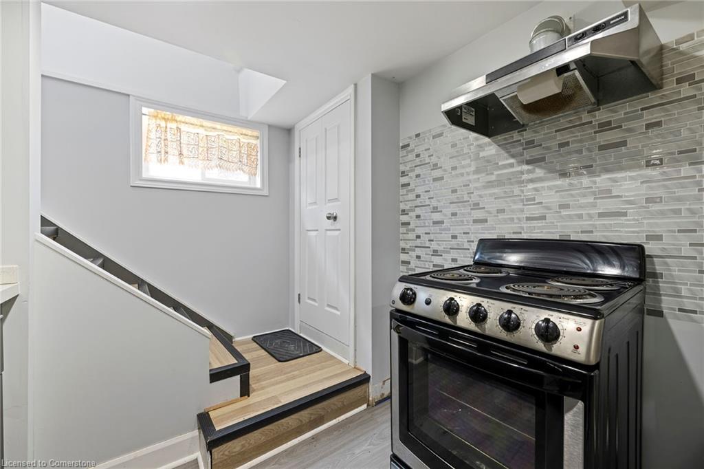 6568 Ralph Avenue Property Photo 32