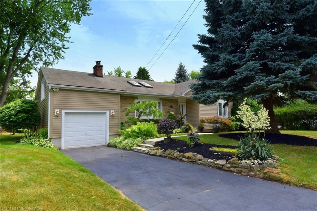 1034 Cedar Avenue Property Photo 1