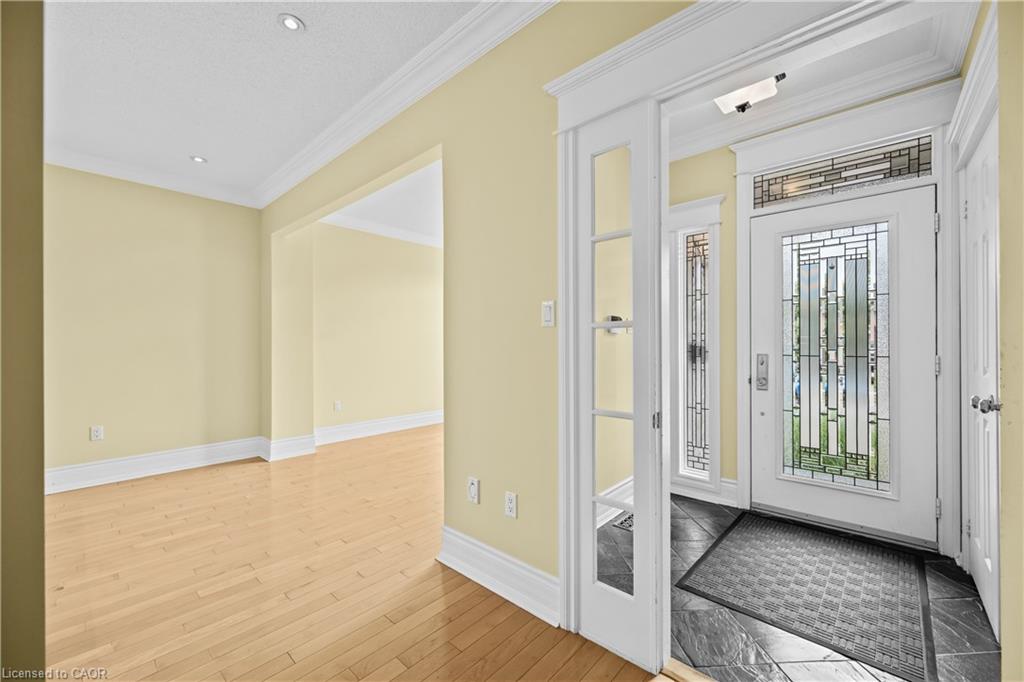 2531 Hogan Court Property Photo 5