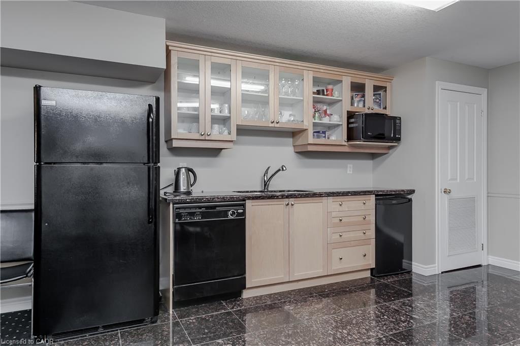 410-1998 Ironstone Drive Property Photo 23