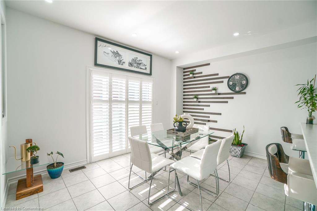 318 Wallace Street Property Photo 11