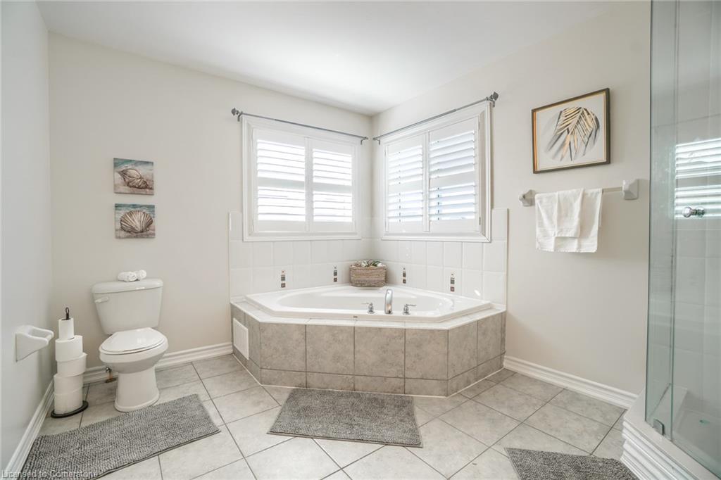 318 Wallace Street Property Photo 24