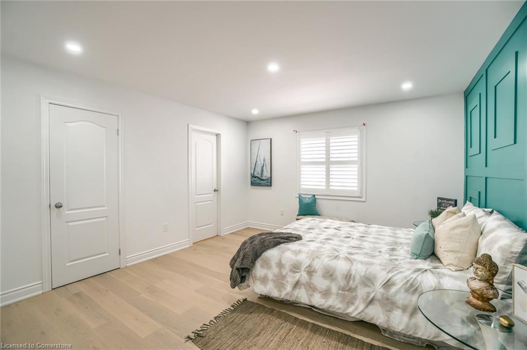 318 Wallace Street Property Photo 32