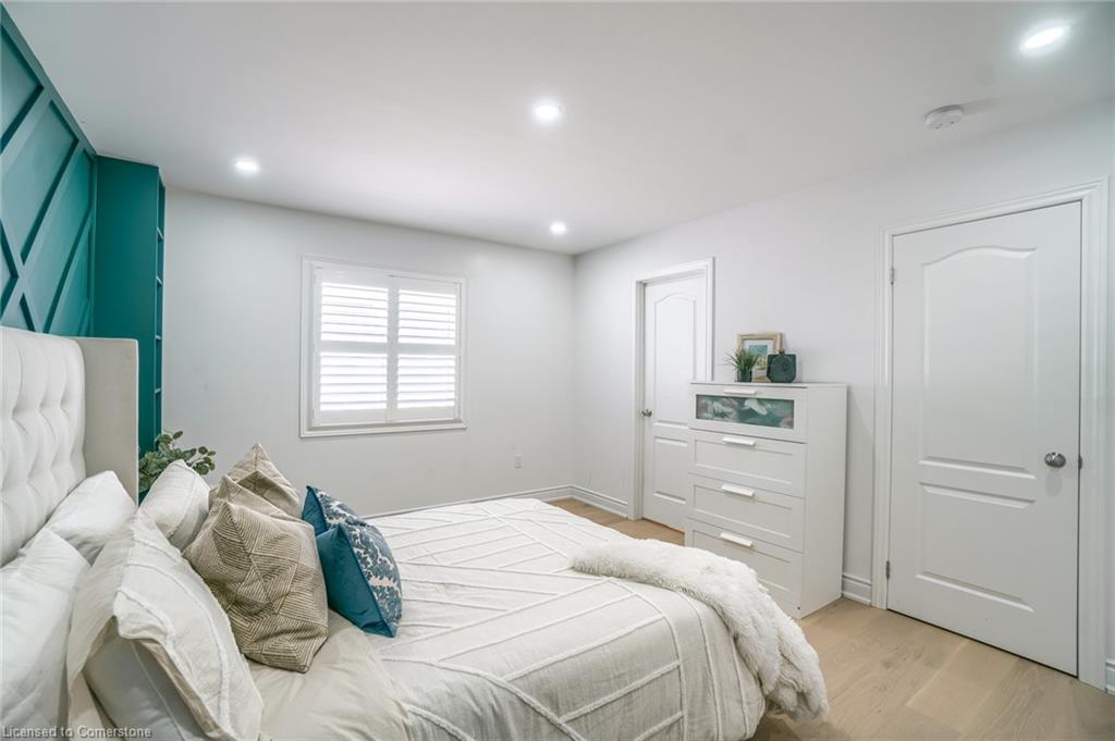 318 Wallace Street Property Photo 36