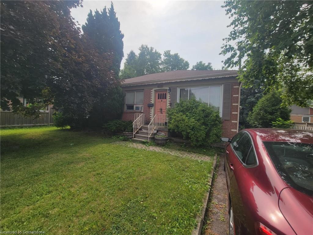 2366 Mountainside Drive Property Photo 1