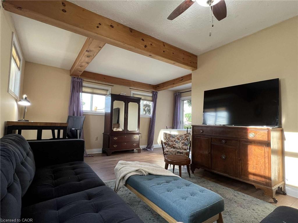 100 Eastchester Avenue Property Photo 1