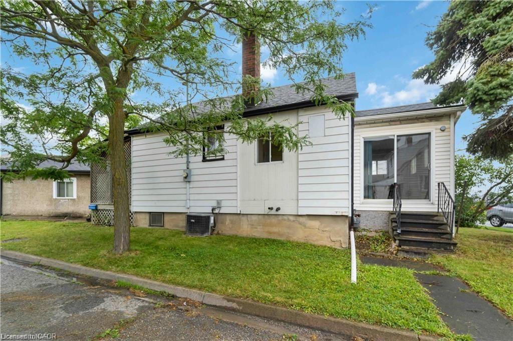 100 Eastchester Avenue Property Photo 30