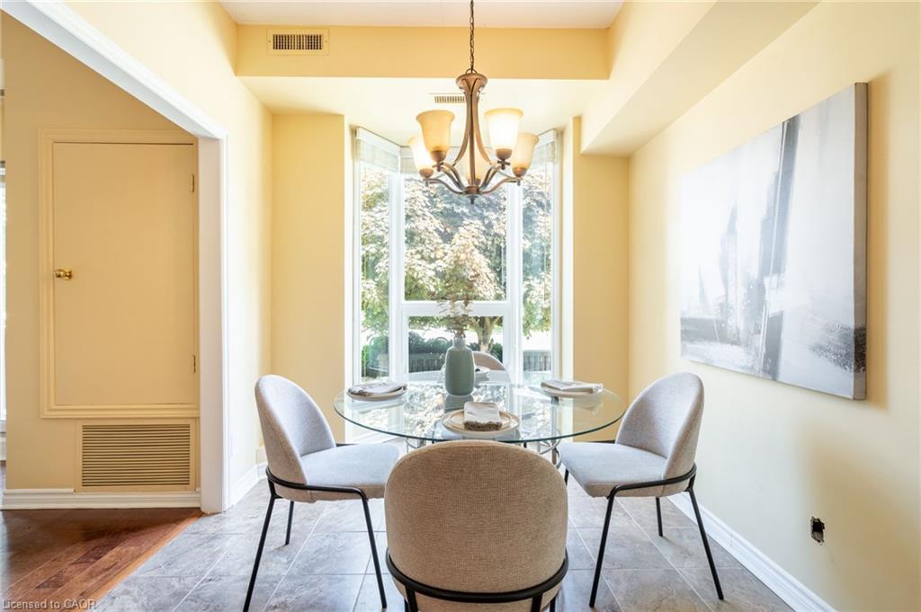 109-416 Limeridge Road E Property Photo 8