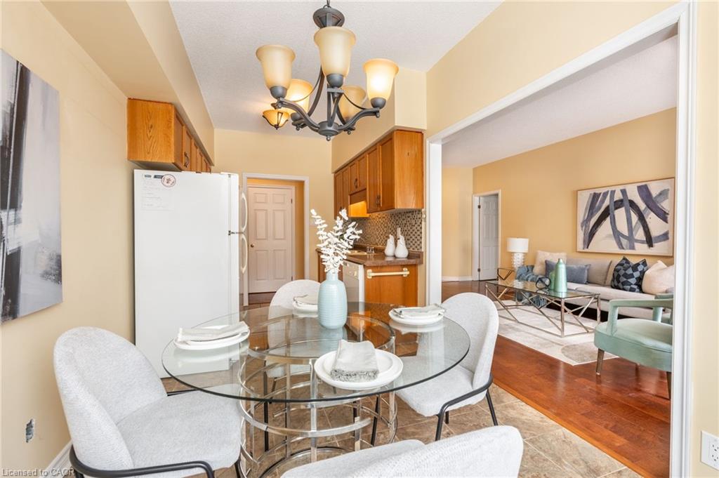 109-416 Limeridge Road E Property Photo 9