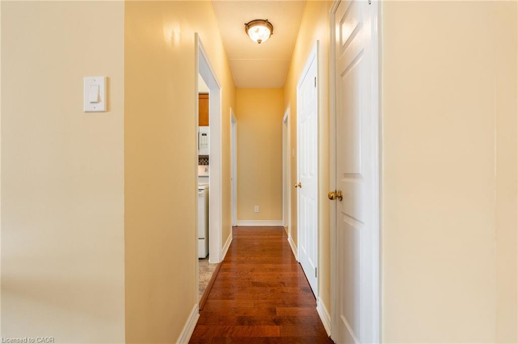 109-416 Limeridge Road E Property Photo 16