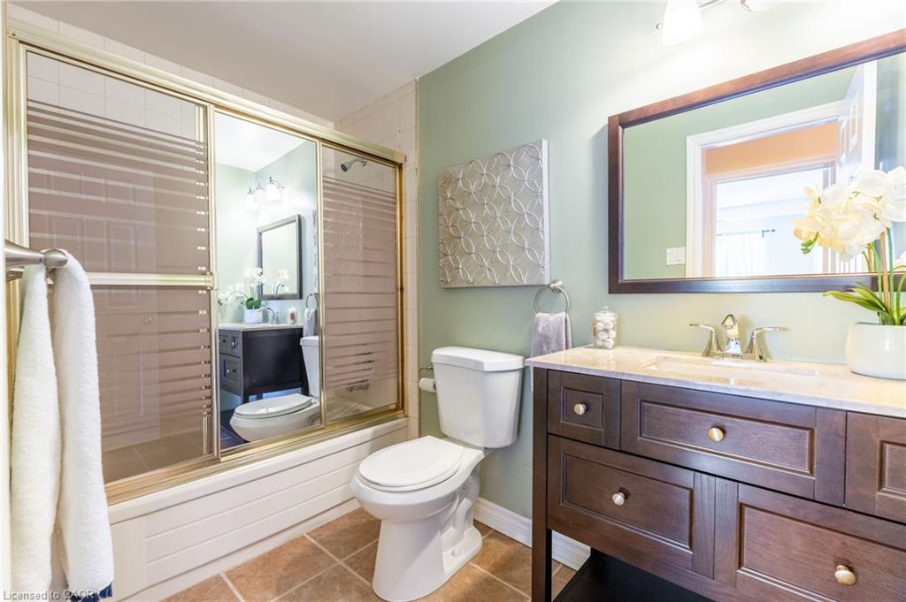 109-416 Limeridge Road E Property Photo 20