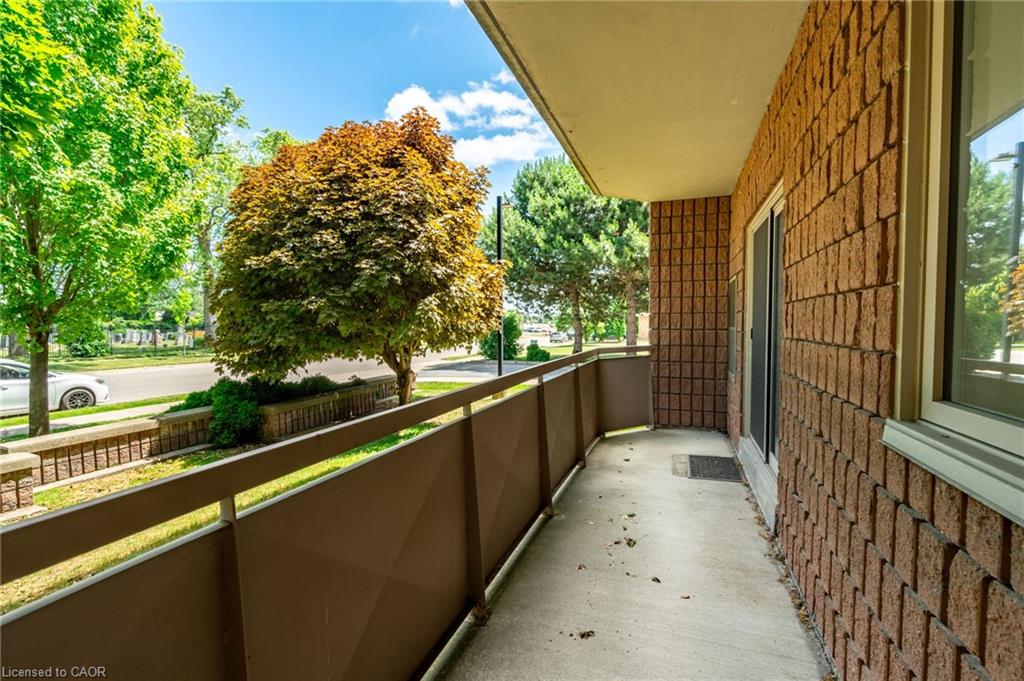 109-416 Limeridge Road E Property Photo 23