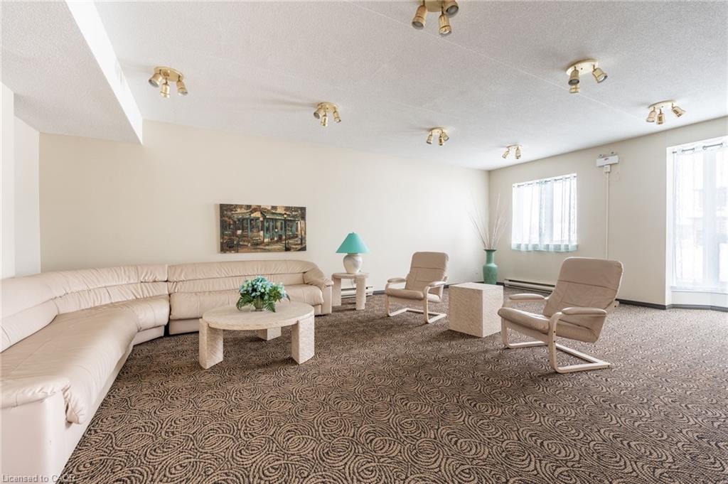 109-416 Limeridge Road E Property Photo 26