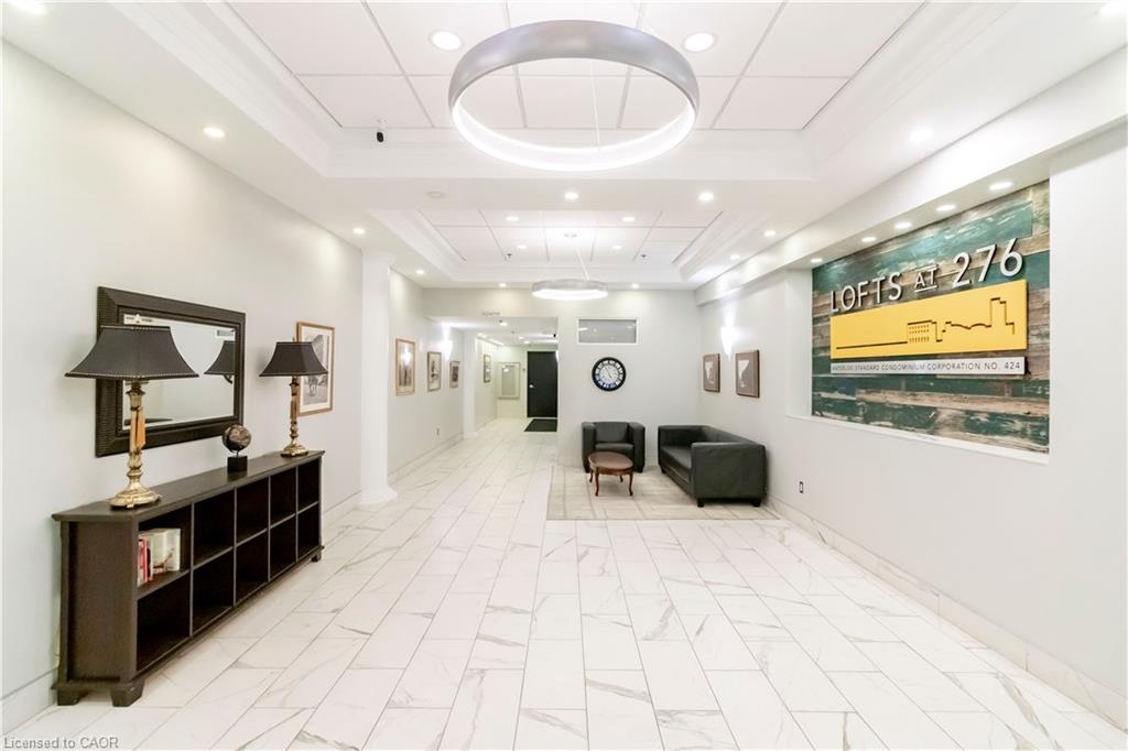 201-276 King Street W Property Photo 2