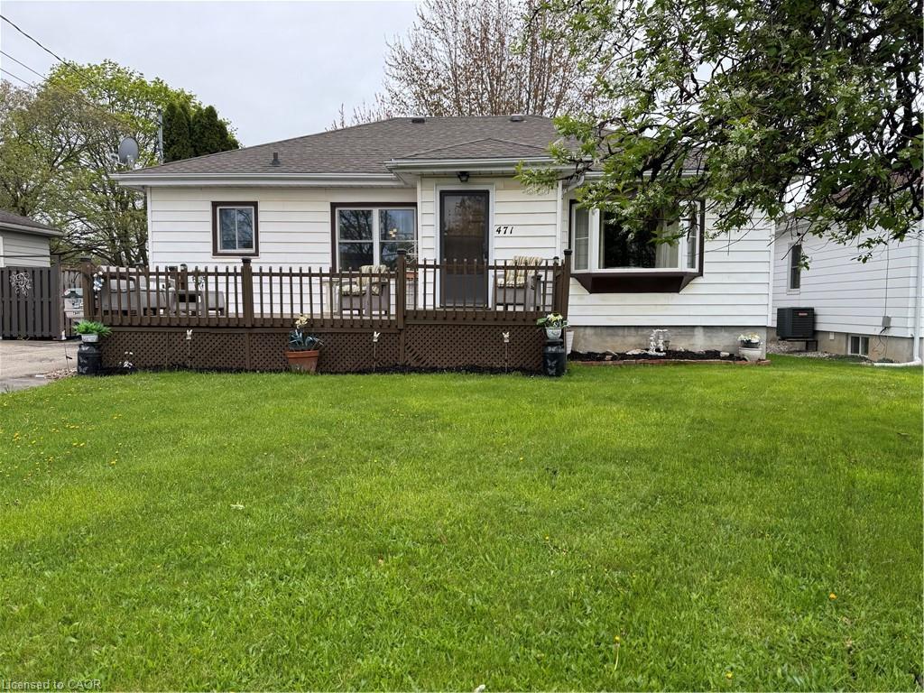 471 Geneva Street Property Photo 1