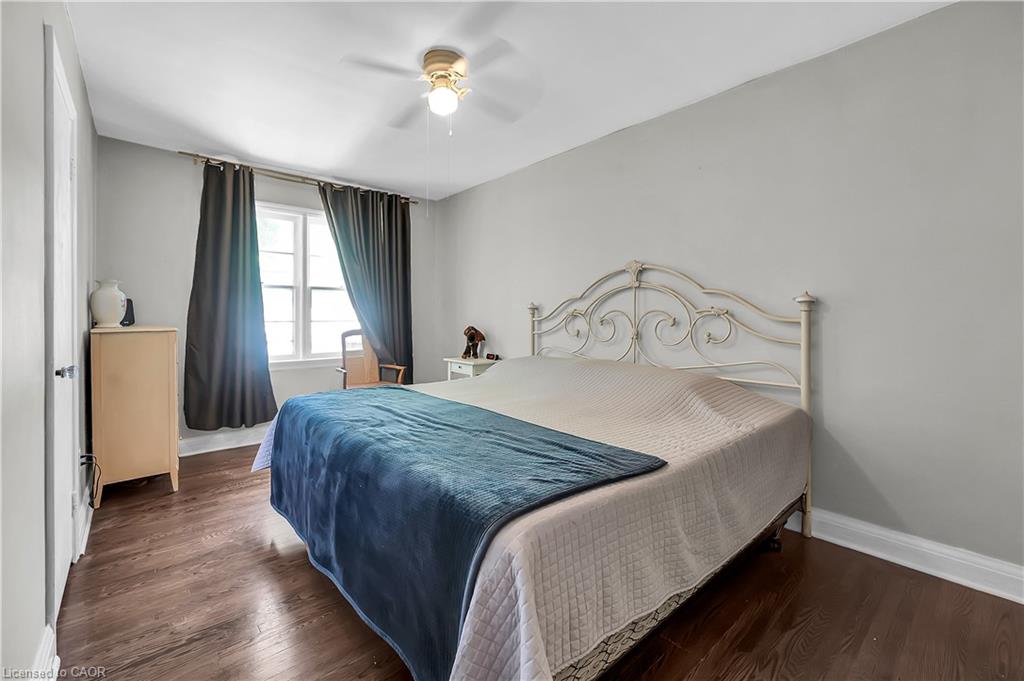 471 Geneva Street Property Photo 16