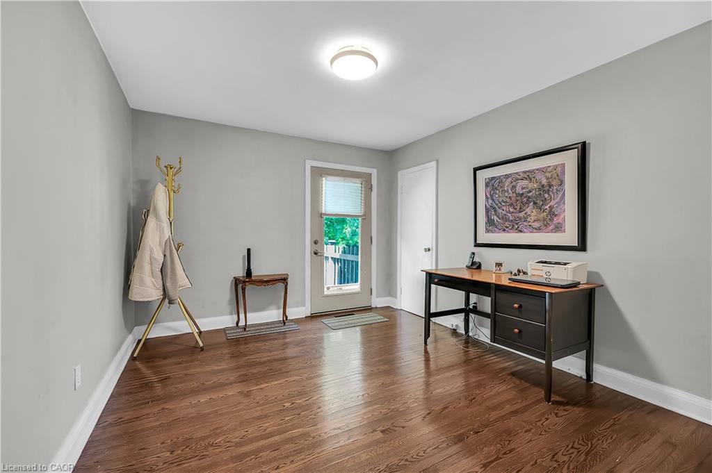 471 Geneva Street Property Photo 17