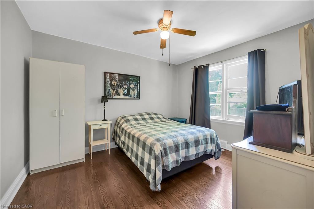 471 Geneva Street Property Photo 18