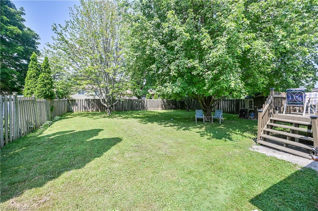 471 Geneva Street Property Photo 23