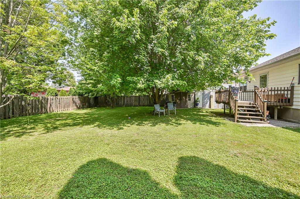 471 Geneva Street Property Photo 24