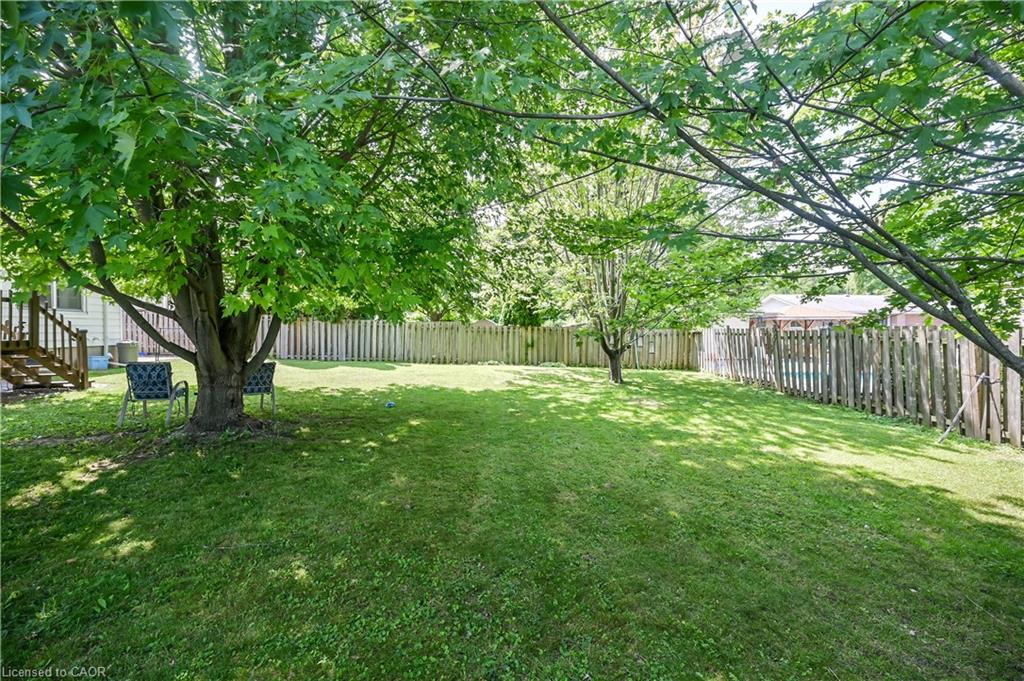 471 Geneva Street Property Photo 27