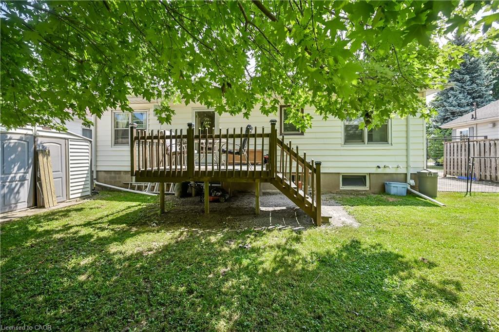 471 Geneva Street Property Photo 31