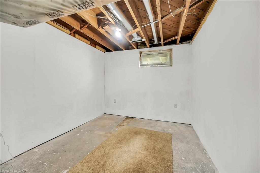 471 Geneva Street Property Photo 40