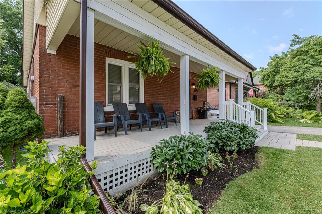 21 Queen Street Property Photo 3