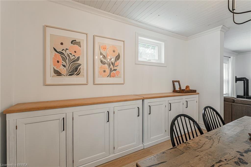 21 Queen Street Property Photo 8